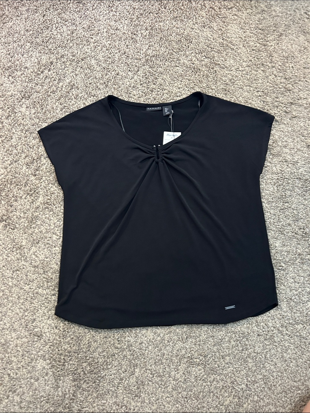 NWT Tahari Top